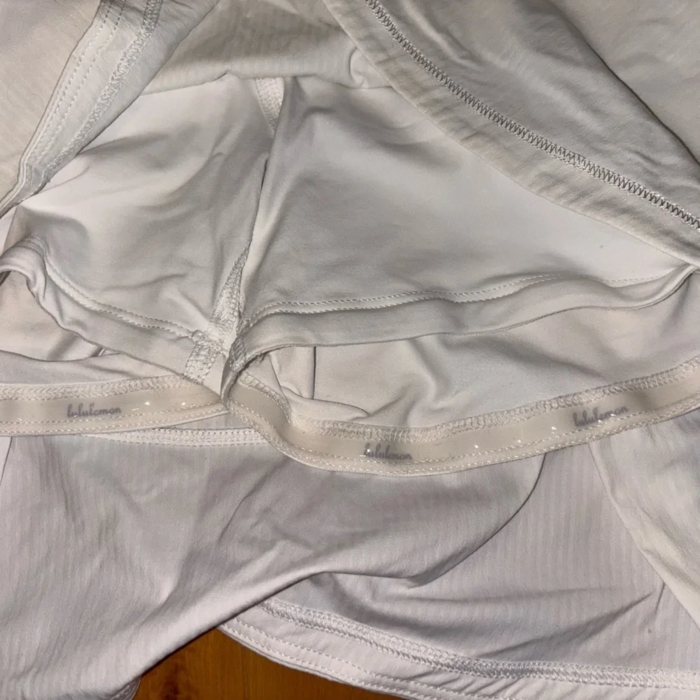 Lululemon look alike White Skirt